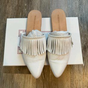 Madison Harding White Fringe Shoes– Sz. 7